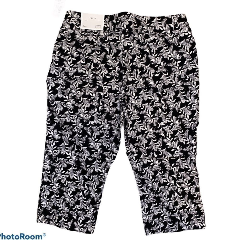 Christopher & Banks Signature Slim Crop Pants NWT - Picture 4 of 7